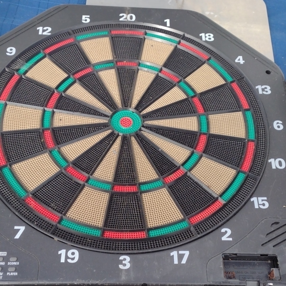 Electronic Dartboard with LED Display - Black
